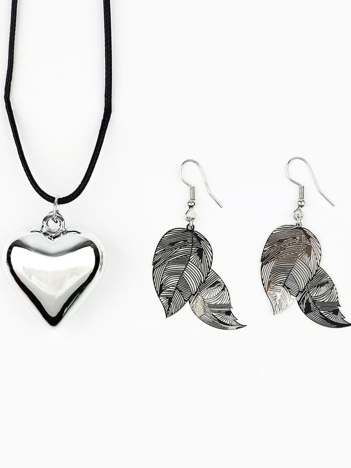 Серьги и чокер «Ты самая нежная и красивая», 9×10 см