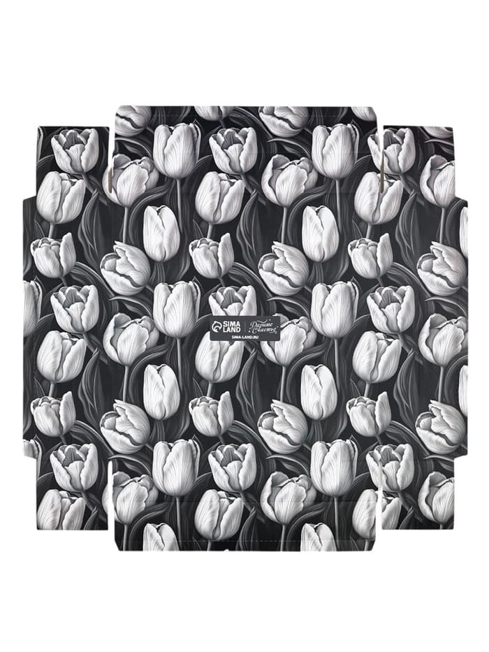 Коробка для цветов с вазой и пластиковыми окнами складная «Чёрно-белая эстетика», 23×30×23 см