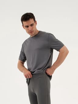 Тайтсы мужские Resport, размер 46, серые