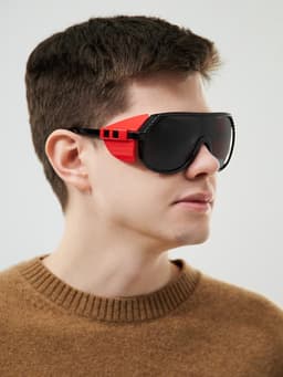 Очки солнцезащитные спортивные, uv 400, дужка 13 см, высота 5.8 см, ширина линзы 7.2 см