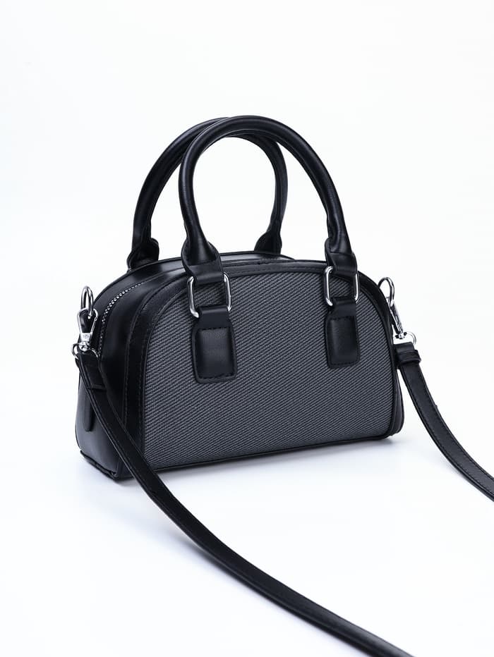 Сумка женская саквояж на молнии, 22×7×14 см, чёрная