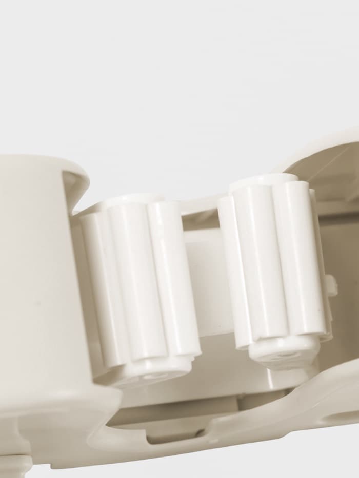 Держатель для швабр настенный самоклеящийся, 11.8×6.3×4.5 см