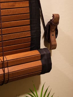 Жалюзи деревянные, 200×150×0.7 см, с тёмной рамкой