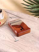 Сувенирный музыкальный инструмент «Калимба», 15×12×4 см, дерево сурен, сталь