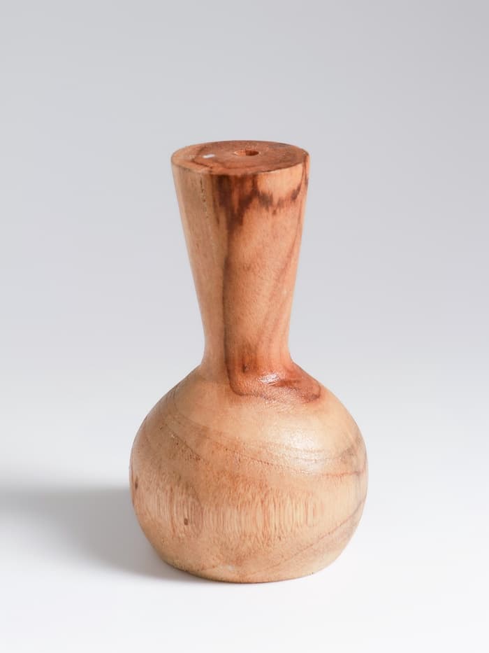 Ваза для сухоцветов «Виолетта», 10×10×15 см, дерево джати, коричневая