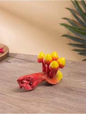 Сувенир «Коряга с грибочками», 20×10×10 см, дерево Камал, красно-жёлтый