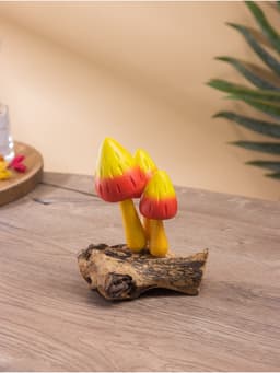 Сувенир «Грибочки», 14×8×15 см, дерево, красно-жёлтый