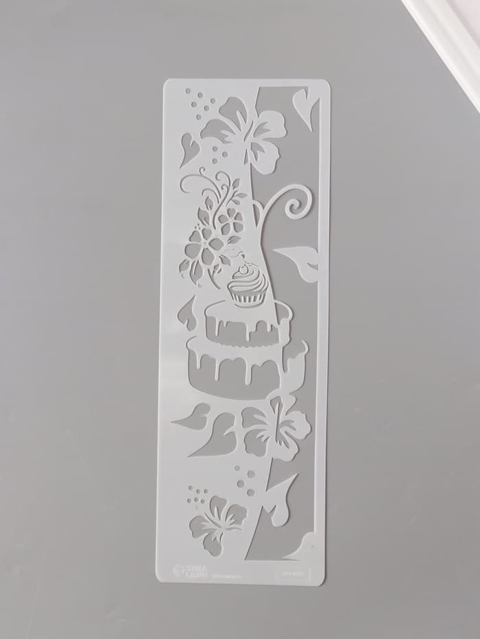 Трафарет бордюрный пластик «Торт с цветами», 10×30 см