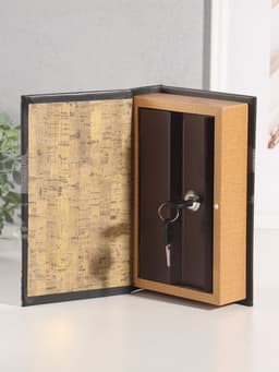 Шкатулка книга - сейф «Нефть и газ России», дерево, искусственная кожа, тиснение, 21×13×5 см