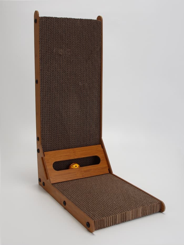 Когтеточка-лежанка «Пижон» из гофрокартона с кошачьей мятой "Хочу-Точу", 60×40×25 см