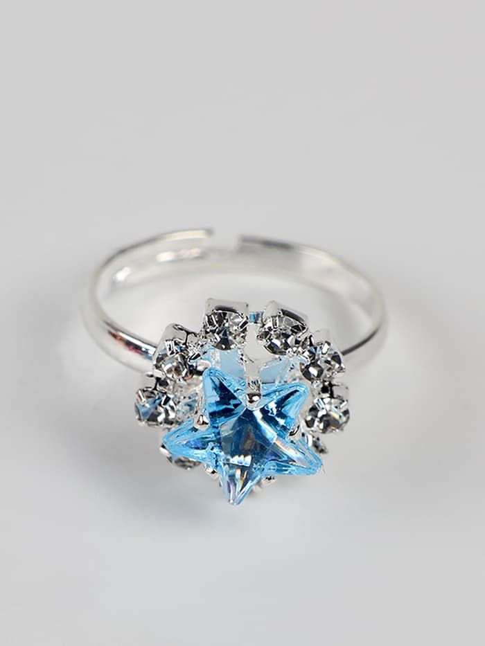 Вышивка крестиком для детей на деревянной канве «Сказочные узоры», набор для творчества