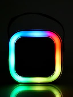 Караоке детское беспроводное ZABIAKA, 2 микрофона, bluetooth, 5 режимов подсветки, звуковые и световые эффекты, бежевое