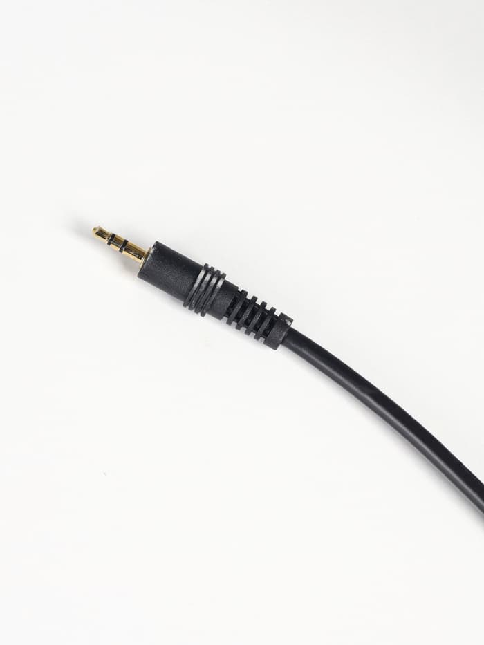 Микрофон конденсаторный Music Life черный: кабель, ветрозащита, стойка