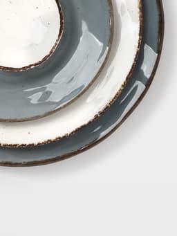 Тарелка Magistro Alpine Frost, d=18 см, фарфор, белая