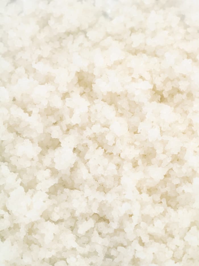 Скраб для тела соляной «Кокос» с маслом кокоса, 250 г, TROPIC BAR