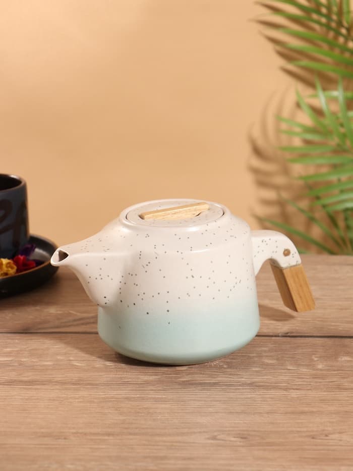 Набор для чаепития «Белые ночи», чайник, 2 кружки, керамика