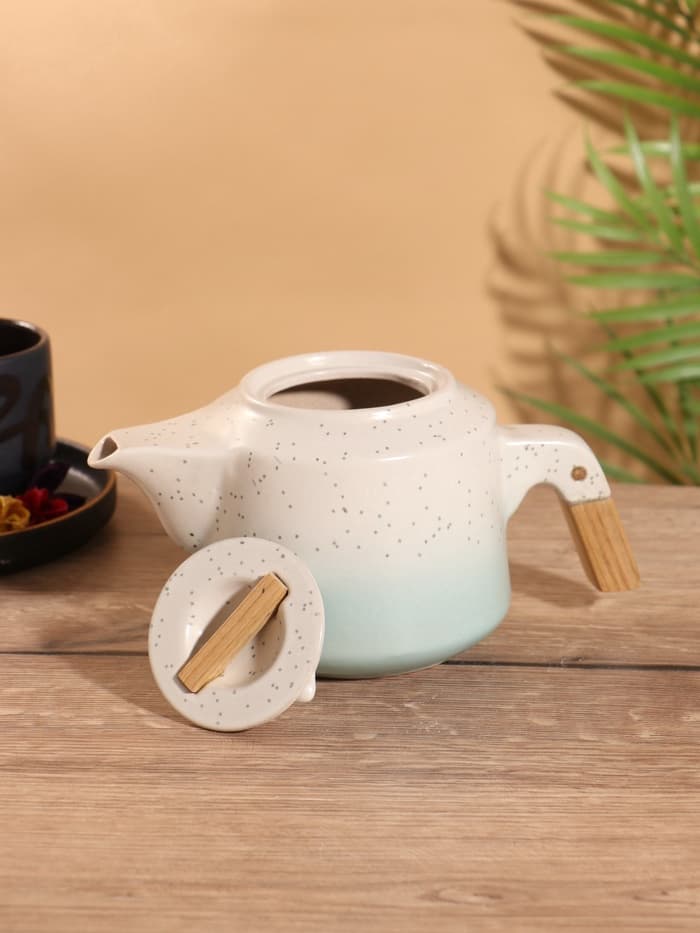 Набор для чаепития «Белые ночи», чайник, 2 кружки, керамика