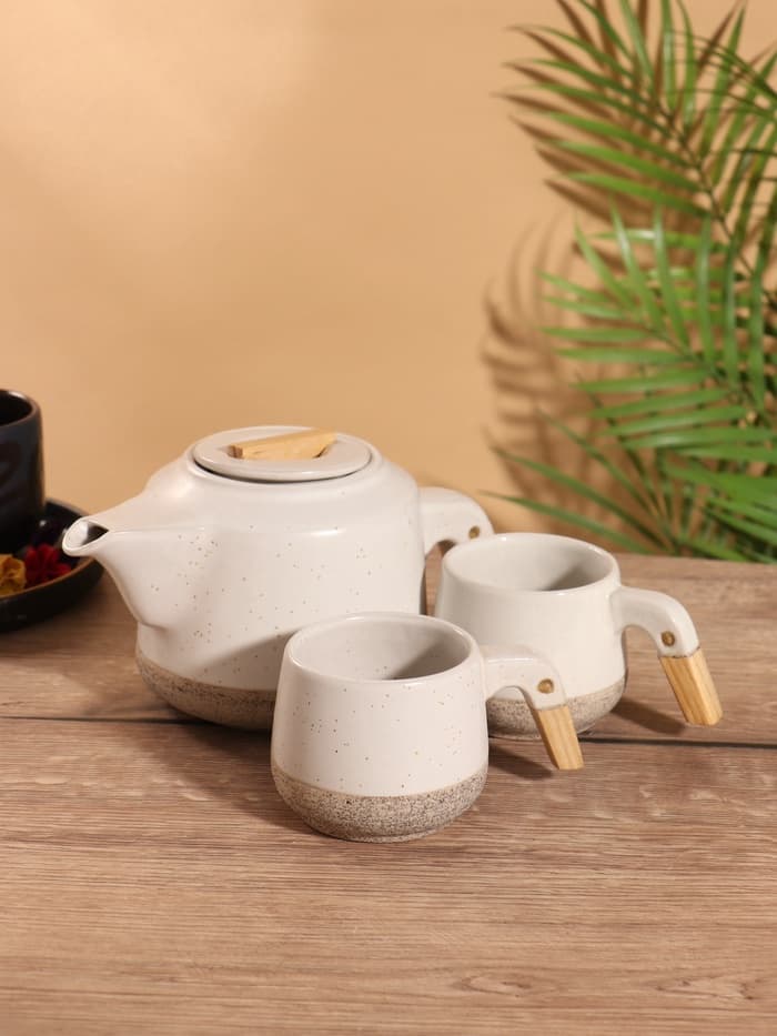 Набор для чаепития «Тайна века», чайник, 2 кружки, керамика