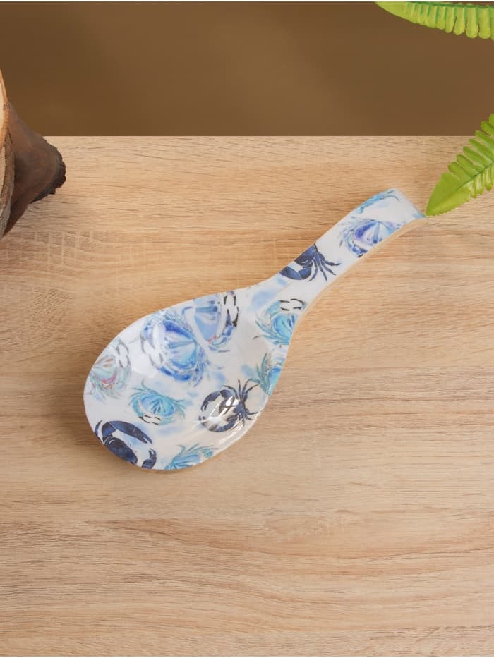 Подставка под ложку «Крабы», 25.5×9×3.8 см, дерево манго