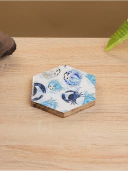 Подставка под горячее «Крабы», набор 4 шт., 15×13×5 см, дерево манго