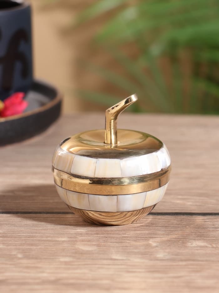 Шкатулка «Яблоко золотое», 6×6×6.5 см, латунь с перламутром