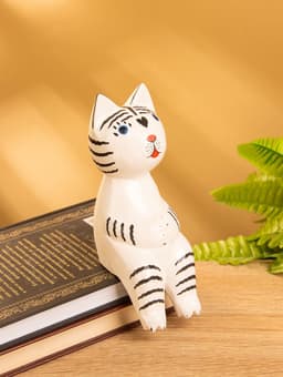 Сувенир «Тигренок сидячий», 6×6×15 см, дерево, чёрно-белый