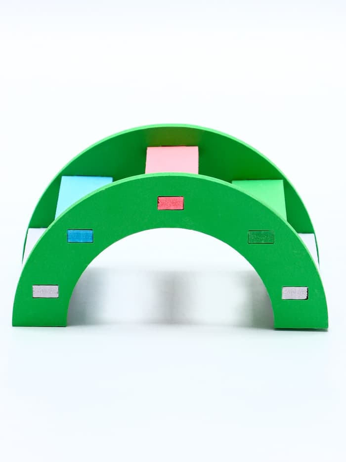 Лесенка для грызунов, с цветными ступеньками, зелёная