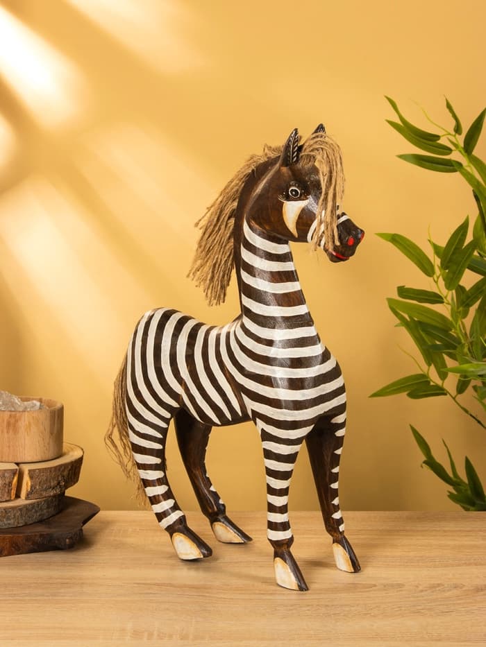 Сувенир «Зебра», 30×12×45 см, дерево, бело-коричневый
