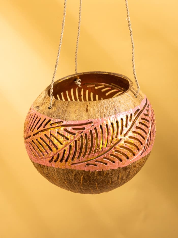 Подсвечник подвесной из кокоса, 11-13 см, розово-золотой