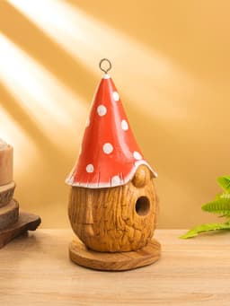 Скворечник подвесной «Гномик в красной шляпе», 14×14×26 см, дерево джампинис
