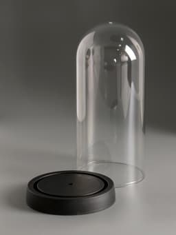 Купол-клош на подставке пластик, 10.8×10.8×21.5 см