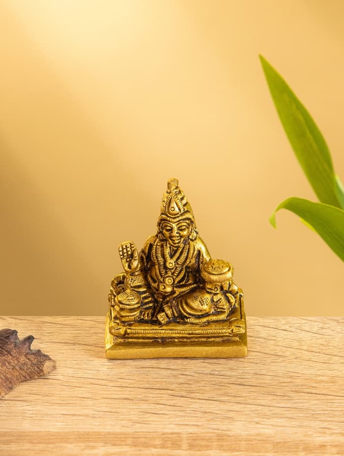Сувенир «Лакшми», 4.5×2.5×5.5 см, латунь