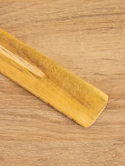 Благовония в тубусе «Нарцисс», 30 штук с деревянной подставкой