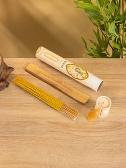 Благовония в тубусе «Кардамон и Нероли», 30 штук с деревянной подставкой