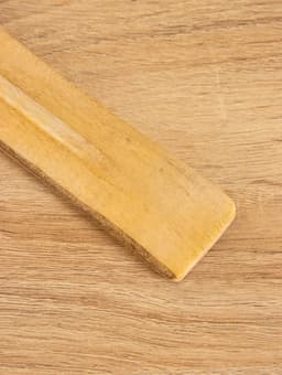 Благовония в тубусе «Роза», 30 штук с деревянной подставкой