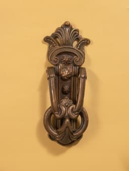 Дверной молоток «Граф», 8×23 см