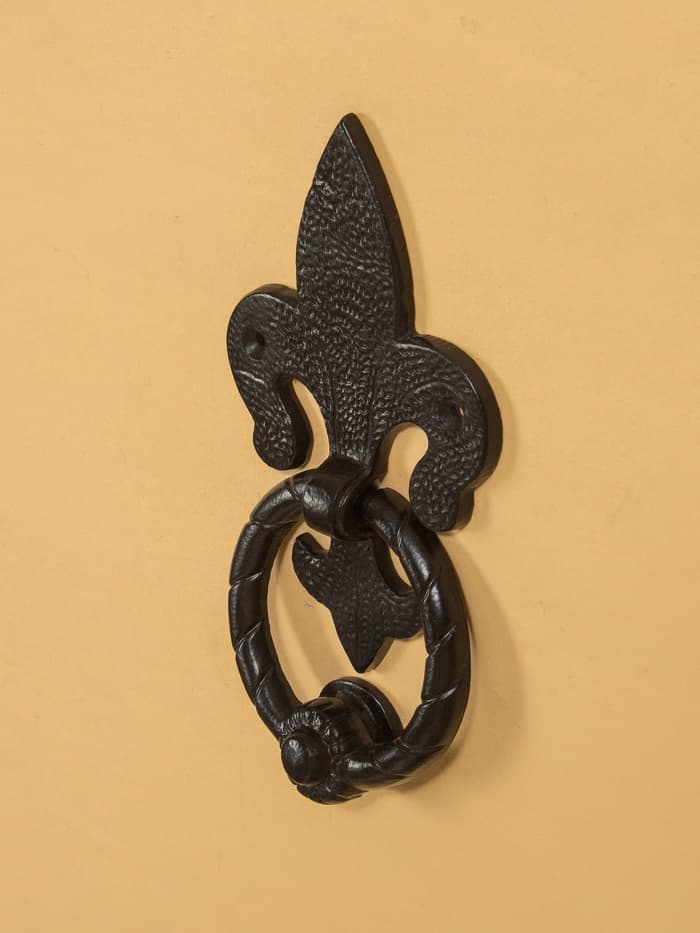 Дверной молоток «Геральдическая лилия», 10×20 см