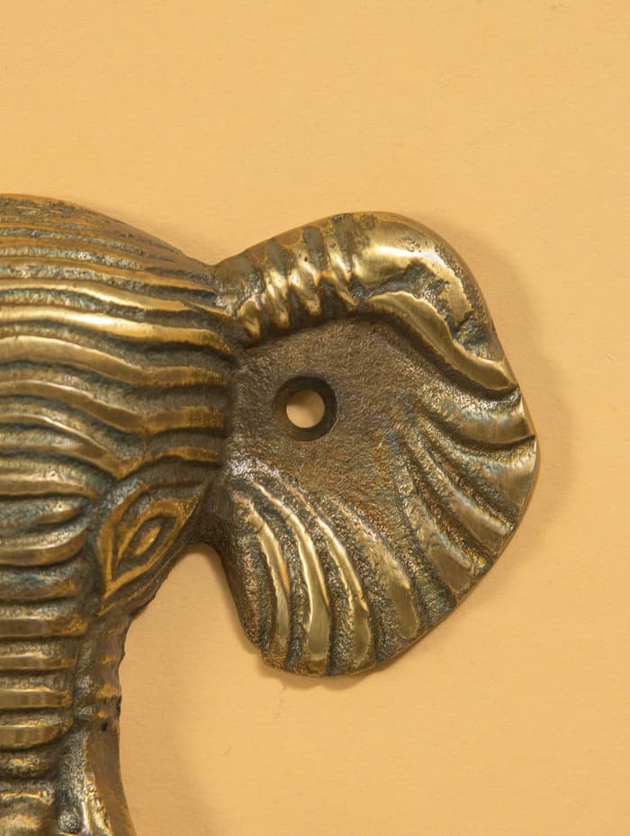 Крючок «Слон», 12×12 см