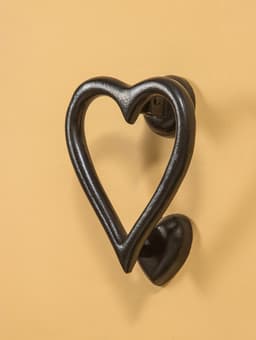 Дверной молоток «Сердце», 12×11 см