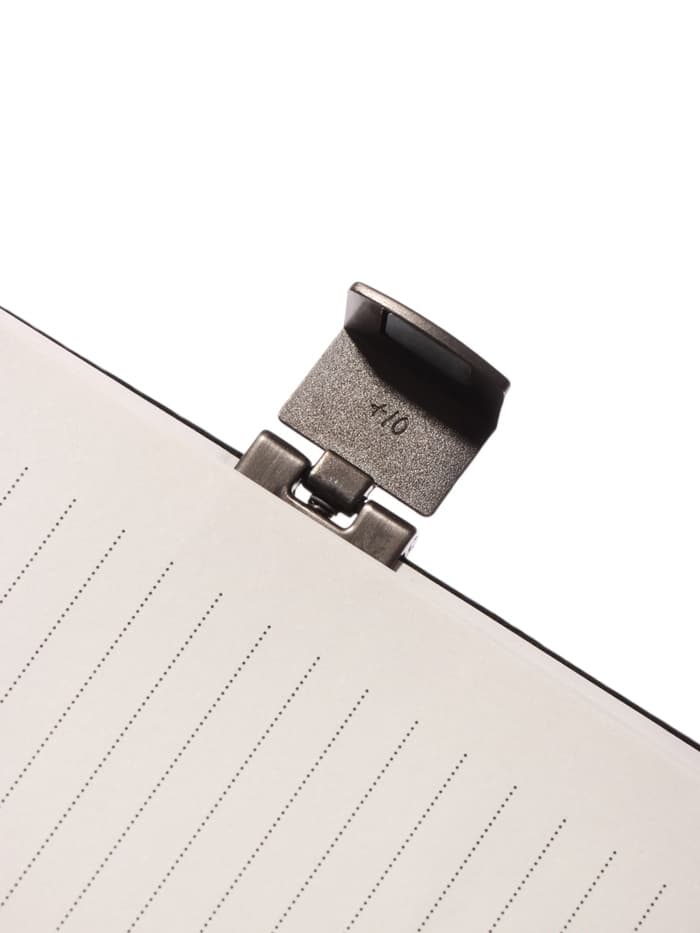 Ежедневник недатированный А5, 80 листов, обложка ПВХ, с хлястиком, чёрный