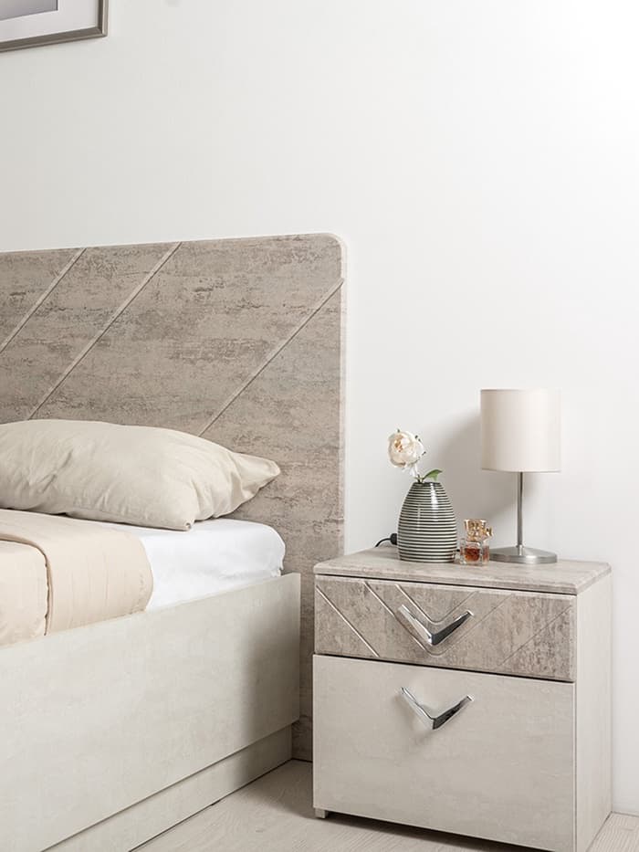 Спальный гарнитур «Амели», комплект 3 предмета, цвет бетон чикаго/шёлковый камень