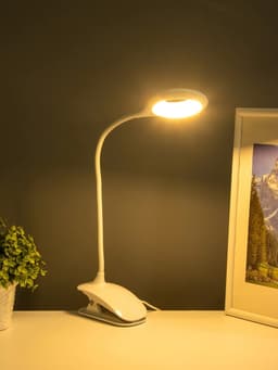 Светодиодный настольный светильник, 5 Вт, 3000-6000К, 350 лм, 13.5×7×38 см