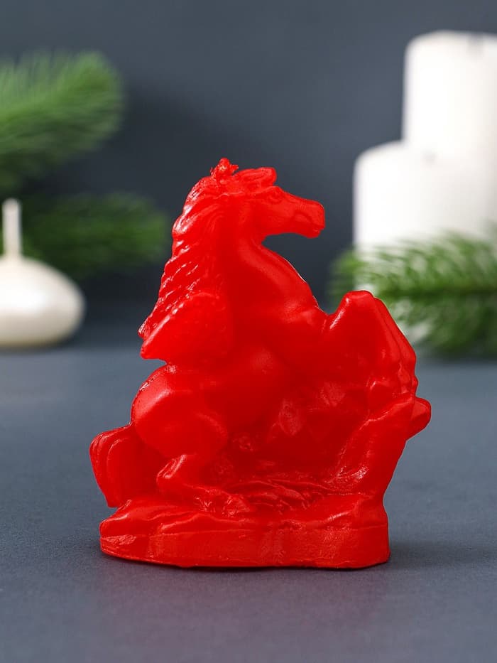 Свеча декоративная «Лошадка-Пегас» 3.5×6.5×8 см, красный