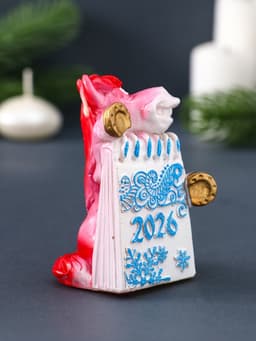 Свеча декоративная «Лошадка с открыткой» 6×4.5×8.5 см, розово-голубой