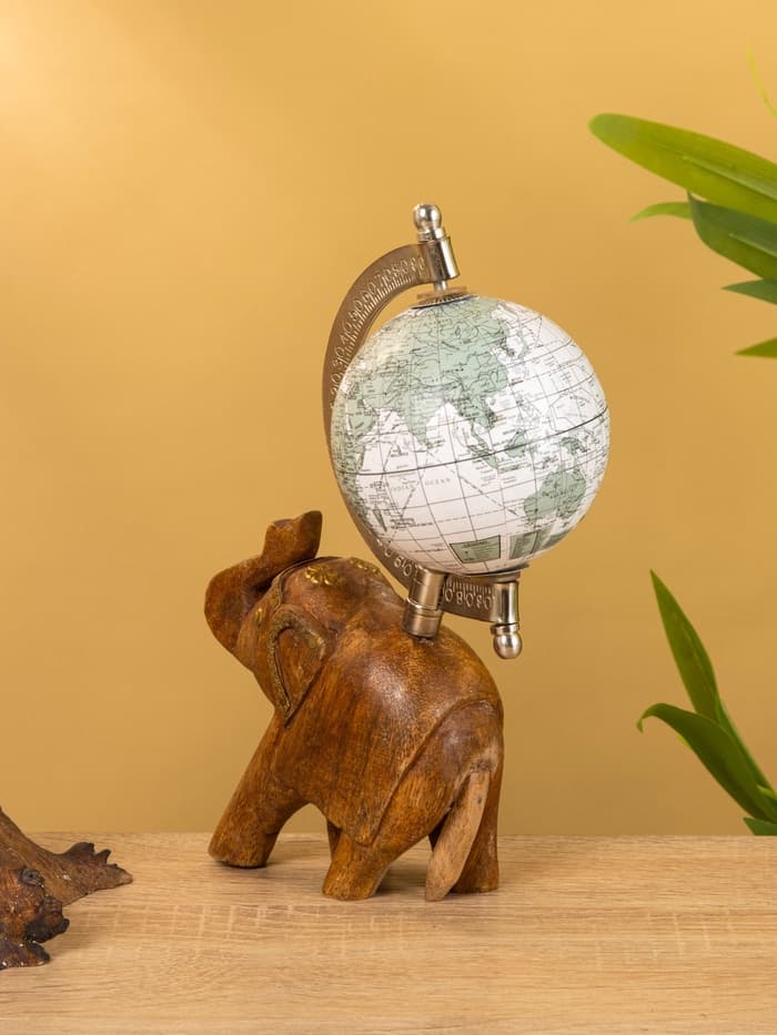 Глобус сувенирный, 11×8×21.5 см, подставка дерево