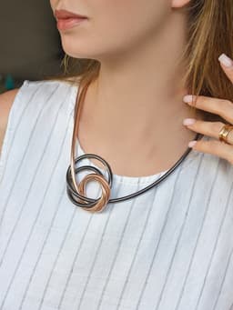 Браслет трансформируется в кулон «Обруч», d=8-24 см, металл, цвет золото, серебро