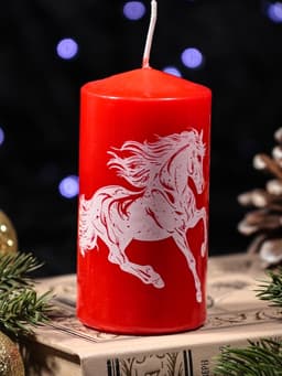 Свеча - цилиндр с накаткой «Конь скачет», 50×100 мм, красная
