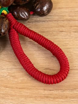 Сувенирный музыкальный инструмент «Погремушка», 16×10×3 см, орех кемири, МИКС