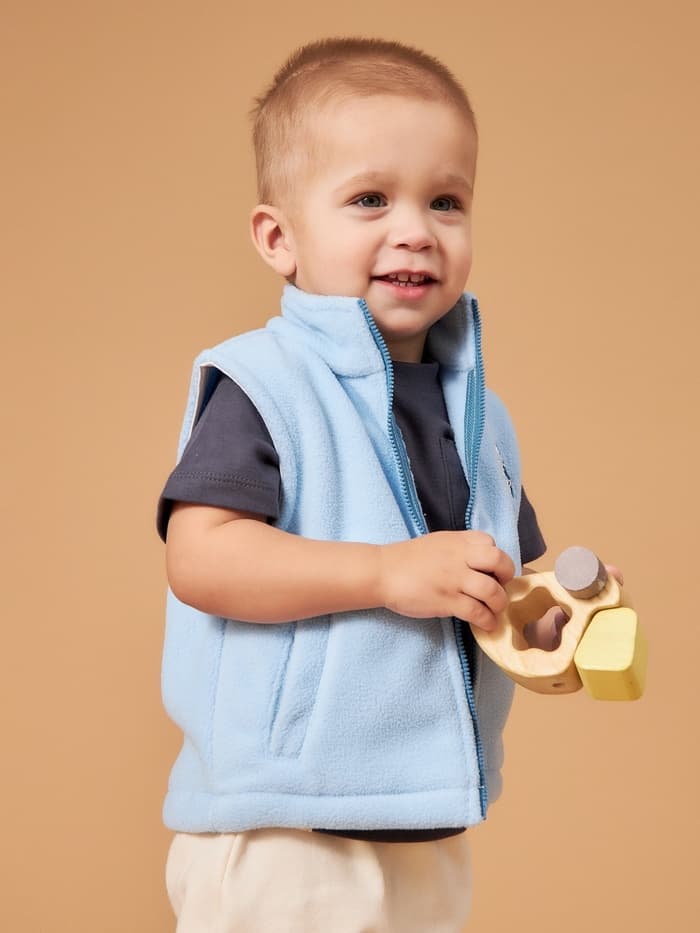 Жилетка флисовая детская «Крошка Я» Little explorer, рост 80-86, голубая