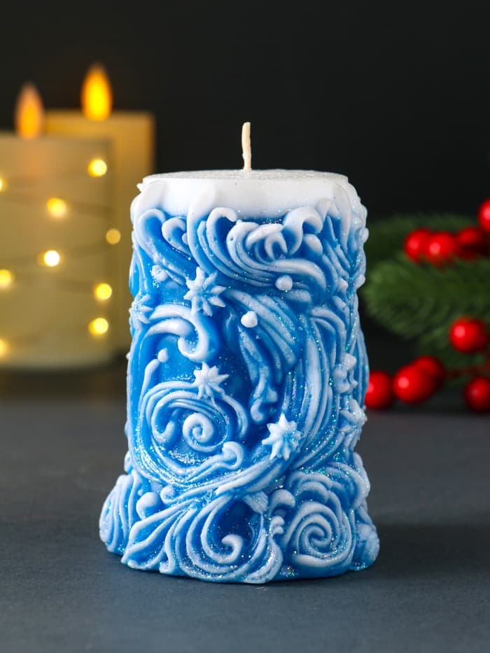 Свеча новогодняя столбик «Резная», синий, 10×7×7.5 см